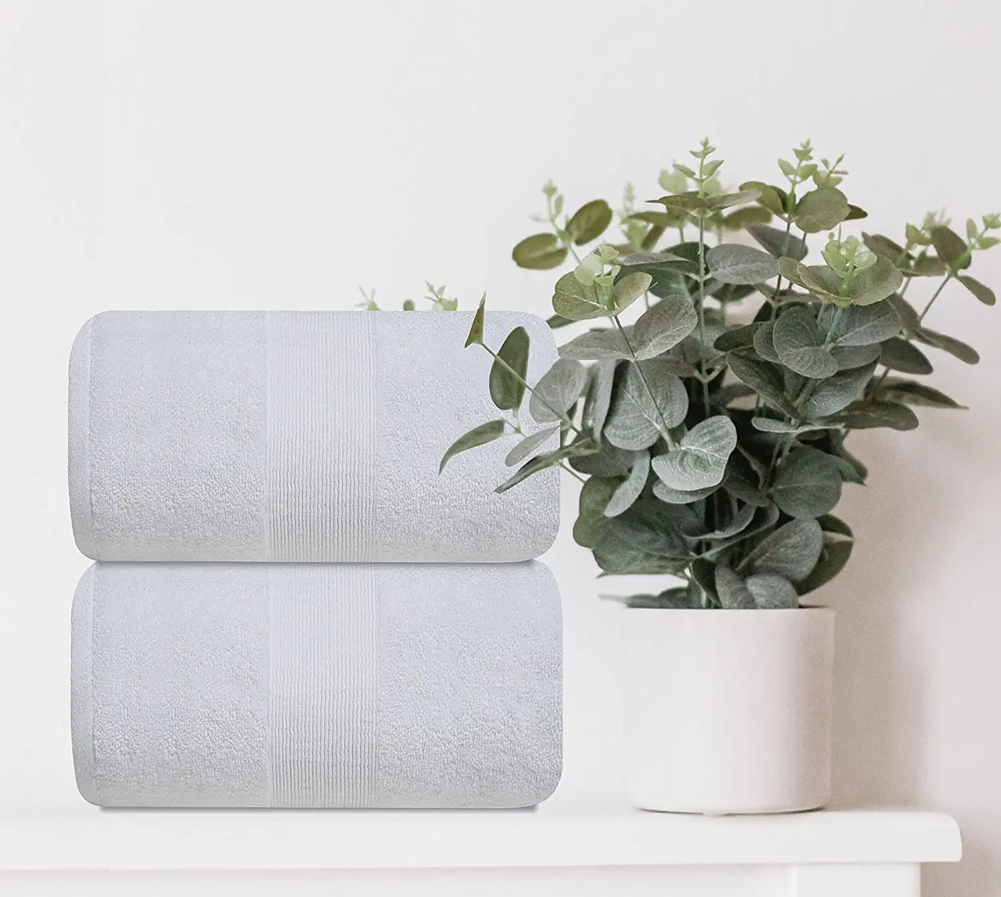 Resort Collection White Bath Sheets Lifestyle